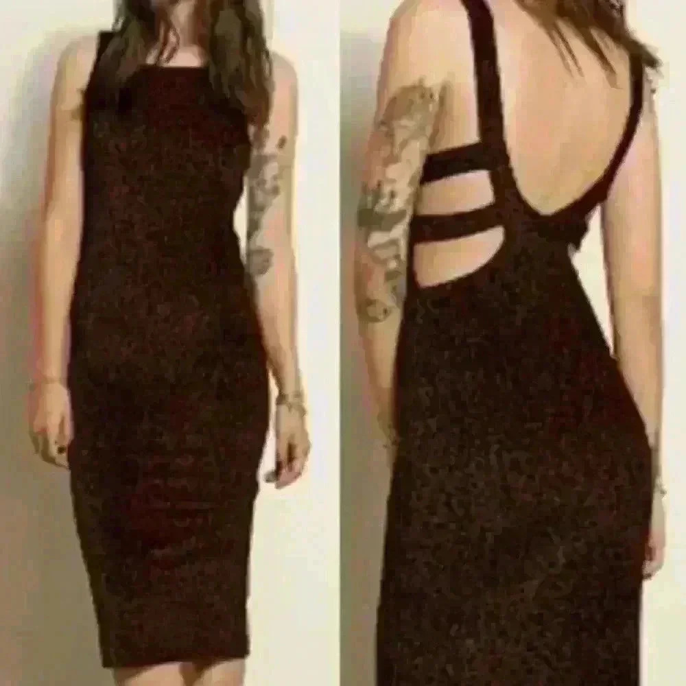 STONE ROW Leopard Velour Cut Out Bodycon Dress